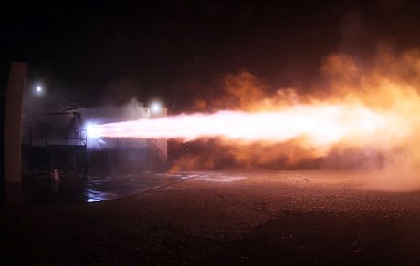 SpaceX протестировала двигатель, который доставит первых колонистов на Марс